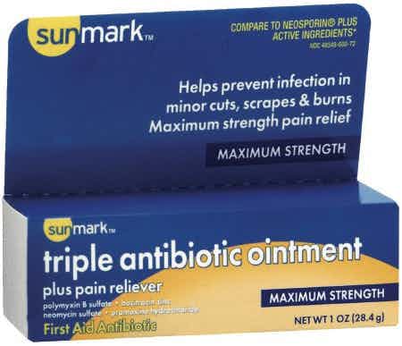 Sunmark Triple Antibiotic Ointment Plus Pain Reliever, Maximum Strength