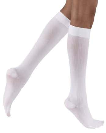 Jobst Seamless Anti-Embolism Knee-High Stockings, Closed Toe, 18 mmHg, 111472, White - Medium/Regular - 1 Pair