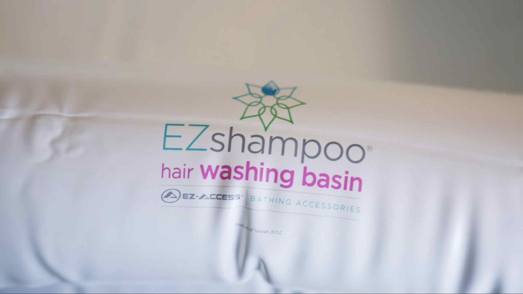 EZ-Access EZ-Shampoo Inflatable Shampoo Basin, outside