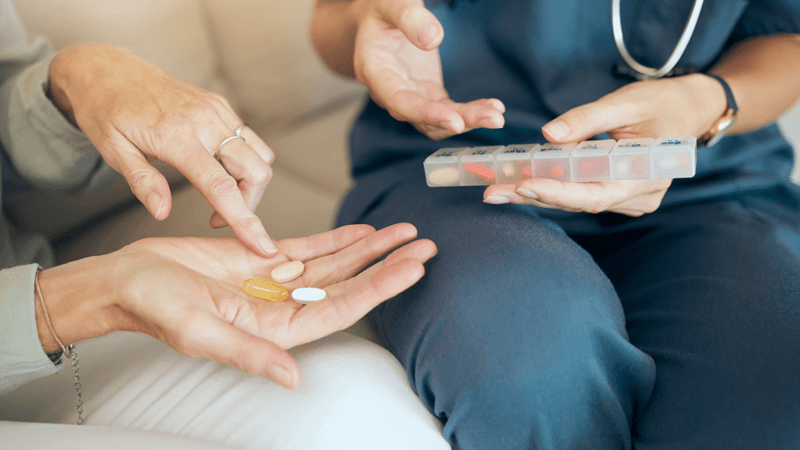 Our 5 Tips for Managing a Loved One's Medications Safely