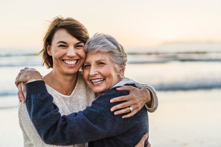 How To Find the Best Tracker For an Older Loved One