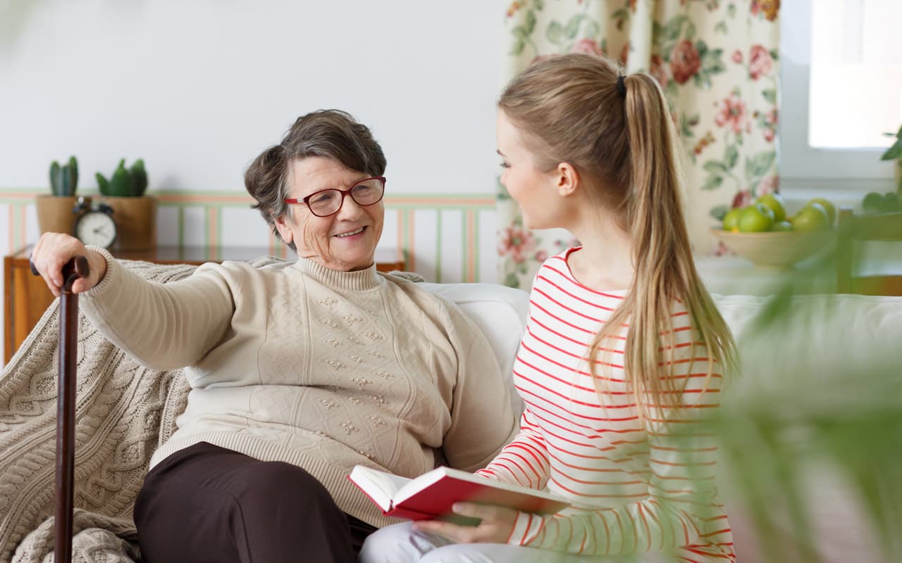 Caregiving Commmunication Communication for Caregivers: Tips for Using Respectful Language